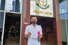 Anak Tukang Sapu Jalanan yang Nilai Psikotesnya Nol Surati Presiden - JPNN.com Jatim