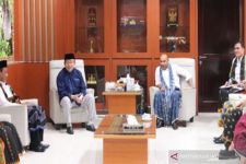 Gubernur Viktor Minta MUI NTT Jangan Hidup Dalam Gua - JPNN.com Bali