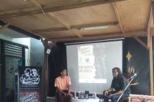Ary Juliyant: Ngopi dengan Musik Itu Seksi - JPNN.com Bali