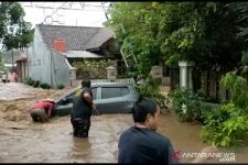 Minggu Sore, Banjir Melanda Sejumlah Kawasan di Jember, 150 Rumah Terendam - JPNN.com Jatim