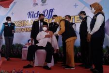 4 Daerah di Jawa Timur Laksanakan Vaksinasi Booster Serentak, Ada yang Perlu Diperhatikan  - JPNN.com Jatim