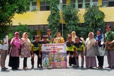 Gelar Roadshow ke Sekolah-Sekolah, Manajemen Persebaya U15 Minta Dispensasi - JPNN.com Jatim