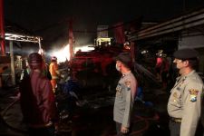 Pabrik Tahu di Kota Batu Terbakar, Rugi Sampai Puluhan Juta Rupiah - JPNN.com Jatim