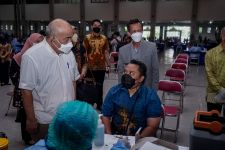 Kabar Baik, Vaksinasi Booster untuk Lansia di DIY Sudah Dimulai - JPNN.com Jogja