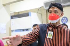 Omicron Merebak, Ganjar: Imlek Enggak Usah Dirayakan Ramai-ramai Dulu - JPNN.com Jateng