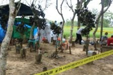 Meninggal 24 Hari, Makam Bocah 12 Tahun Dibongkar Lagi, Keluarga Masih Menaruh Curiga - JPNN.com Jateng