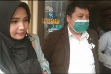 Mantan Istri Bambang Pamungkas Datangi Polres Metro Depok - JPNN.com Jabar