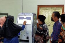 Masyarakat Kulon Progo Kini Bisa Cetak Surat Lewat Mesin ADM, di Sini Lokasinya - JPNN.com Jogja