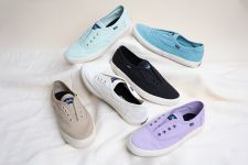 Ini Pilihan Alternatif Sepatu Sneaker Produk Asli UMKM Bandung - JPNN.com Jabar