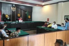 Sidang Perdana Praperadilan Kasus Korupsi Pasar Balung Jember Ramai Sanggahan Kedua Kubu - JPNN.com Jatim