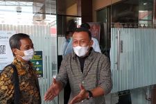 Bupati Ponorogo Sugiri Penuhi Panggilan Polda Jatim Soal Tuduhan Ijazah Palsu - JPNN.com Jatim