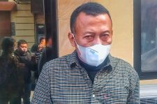 Enggan Kaitkan Pemalsuan Ijazah dengan Unsur Politik, Bupati Ponorogo: Mau Cari Panggung - JPNN.com Jatim