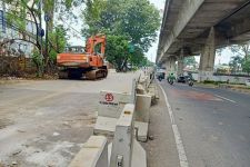 Anggaran Sebesar Rp14,55 Miliar Digelontorkan untuk Memperbaiki Jalan Amblas Sholeh Iskandar Bogor - JPNN.com Jabar