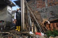 Bantuan Sebesar Rp1,5 Miliar Digelontorkan Pemprov Jabar Demi Membantu Korban Bencana di Sukabumi - JPNN.com Jabar