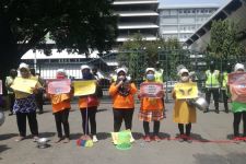 PRT di Jawa Tengah Tuntut Kesejahteraan, Kerja 16 Jam Gaji di Bawah UMP - JPNN.com Jateng
