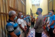 Tahanan Selalu Nantikan Kehadiran Sosok Kapolres Samosir, Ternyata Ini Penyebabnya - JPNN.com Sumut