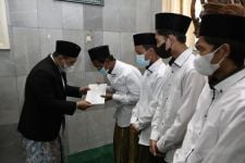 Gus Yasin Beri Hadiah Istimewa kepada Puluhan Hafiz di Semarang, Alhamdulillah - JPNN.com Jateng