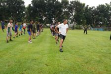 Santri Ingin Jadi Prajurit TNI Digembleng Latihan Fisik di Yon Arhanud/15 DBY - JPNN.com Jateng