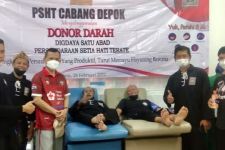 91 Kantong Darah Berhasil Dikumpulkan PSHT Kota Depok Lewat Acara Donor Bersama - JPNN.com Jabar