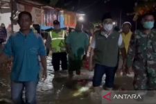 Banjir Jebak Ratusan Warga Pamekasan Madura, Proses Evakuasi Jadi yang Utama - JPNN.com Jatim
