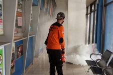 DBD Mengancam, Fogging di Terminal Tirtonadi Solo Dilakukan, Libatkan Sejumlah Ormas - JPNN.com Jateng