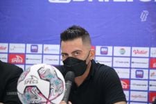 Komentar Javier Roca Soal Penalti Kontroversial Lawan Arema FC, Begini Kalimatnya - JPNN.com Jatim