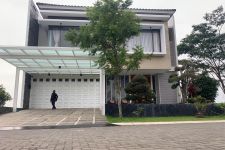 Lihat Kondisi Terkini Rumah Megah Doni Salmanan di Bandung - JPNN.com Jabar