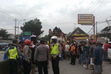 Hari Ini, Ribuan Sopir Truk Mulai Bergerak Menuju Kantor Gubernur Jateng, Siap-siap - JPNN.com Jateng
