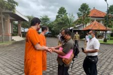 Aksi Bule di Bali: Rampok Vila, Sekap dan Todongkan Senpi, Lihat Hasil Rampokannya  - JPNN.com Bali