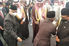 Sultan Abdurahman Al-Marshad Resmikan Pembangunan Fakultas Kedokteran UIN di Batu - JPNN.com Jatim