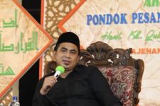 Jelang Ramadan, Taj Yasin Maimoen Meminta Warga Jateng Tidak Bersikap Fanatik - JPNN.com Jateng