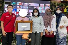 Berani Melawan Pelecehan Seksual, DH Diganjar Penghargaan Dari KemenPPPA - JPNN.com Jabar