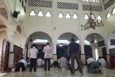 Muhammadiyah Larang Buka Puasa Bersama di Masjid, Saf Salat Boleh Rapat, Asalkan... - JPNN.com Jogja
