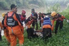 Seusai Kejang di Pinggir Sungai Bengawan Solo, Nyawa Arif Tak Tertolong - JPNN.com Jateng