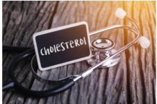 Hati-Hati Peningkatan Kolesterol Saat Berpuasa, Bisa Bahaya - JPNN.com Jogja