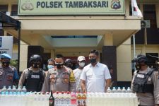 Kompol Akhyar Tak Akan Toleransi Pedagang yang Masih Menjual Miras, Siap-siap Saja - JPNN.com Jatim
