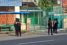 Benda Mencurigakan Diduga Bom Buat Heboh Warga Solo, Polisi Beraksi  - JPNN.com Jateng