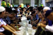 Jadwal Buka Puasa Surabaya dan 4 Daerah Jatim Lainnya Hari Ini, 6 April 2022 - JPNN.com Jatim