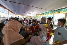 Sabar ya Bun, BLT Minyak Goreng di Mataram NTB Segera Cair… - JPNN.com NTB