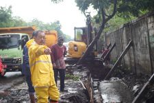 Bangunan di Atas Saluran Air Jadi Penyebab Surabaya Langganan Banjir - JPNN.com Jatim