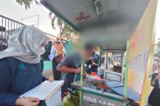 BPOM Temukan Mamin di sekitar Masjid Al-Akbar Mengandung Boraks, Warga Surabaya Waspada, ya - JPNN.com Jatim