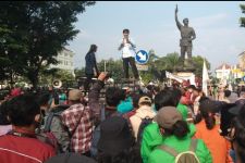 Aksi BEM Solo Raya Engan Dikaitkan dengan Demo 11 April, Ini Alasannya - JPNN.com Jateng