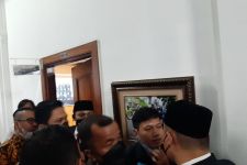 Insiden Penyusupan Saat Pelantikan Yana Mulyana, KAMMI: Ini Kado Pertama Buatnya - JPNN.com Jabar