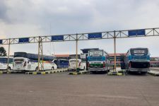 110 Bus di Terminal Jatijajar Siap Angkut 4.300 Peserta Mudik Gratis - JPNN.com Jabar