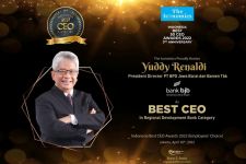 Dirut Bank BJB Yuddy Renaldi Raih Penghargaan Indonesia Best CEO Awards 2022 - JPNN.com Jabar