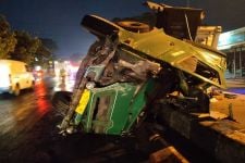 Kecelakaan Karambol, Truk Muatan LPG Hantam 6 Kendaraan di Semarang, Innalillahi  - JPNN.com Jateng