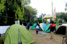 Unik, Rest Area Gombel Didesain Layaknya Camp Area, Pemandangannya Indah - JPNN.com Jateng
