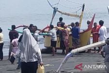 Nekat Mudik dari Bali ke Banyuwangi dengan Sampan, 5 Orang Hilang di Laut - JPNN.com Jatim
