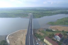 Indahnya Jembatan Kretek II, Sayangnya, Tak Boleh Berhenti dan Berswafoto - JPNN.com Jogja