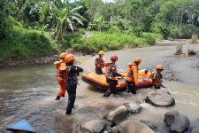 Bocil Hilang 3 Hari di Sungai Kupang Batang, Tim SAR Memohon Doa - JPNN.com Jateng